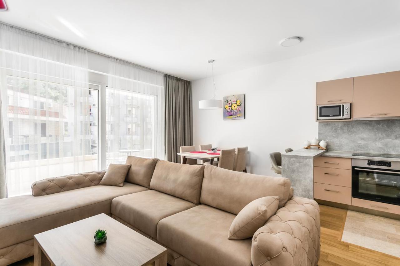 Apartments Lm Residence Rafajlovići Extérieur photo