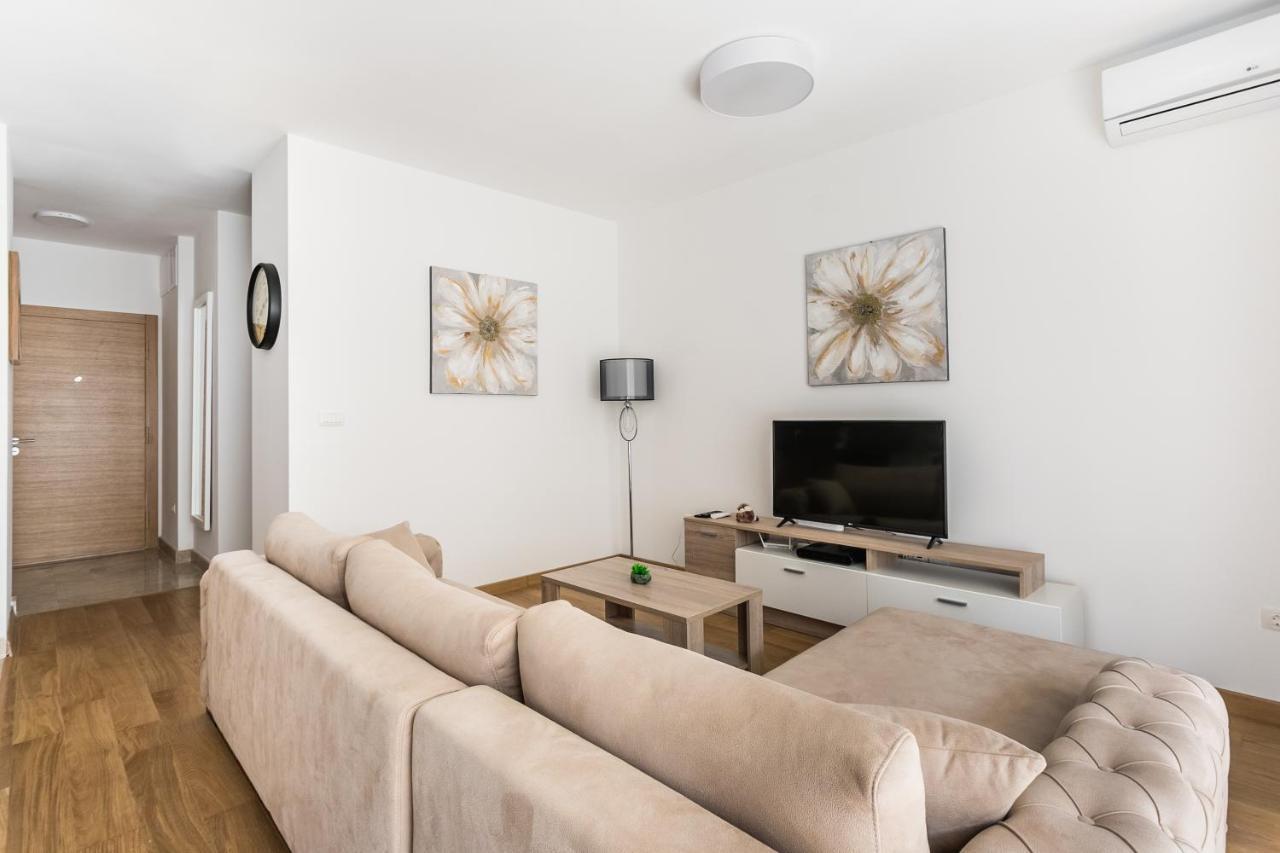 Apartments Lm Residence Rafajlovići Extérieur photo